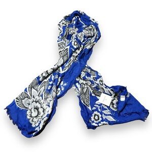 Vera Bradley Woven Scarf Snow Lotus Blue White Floral Design Rectangle NWT